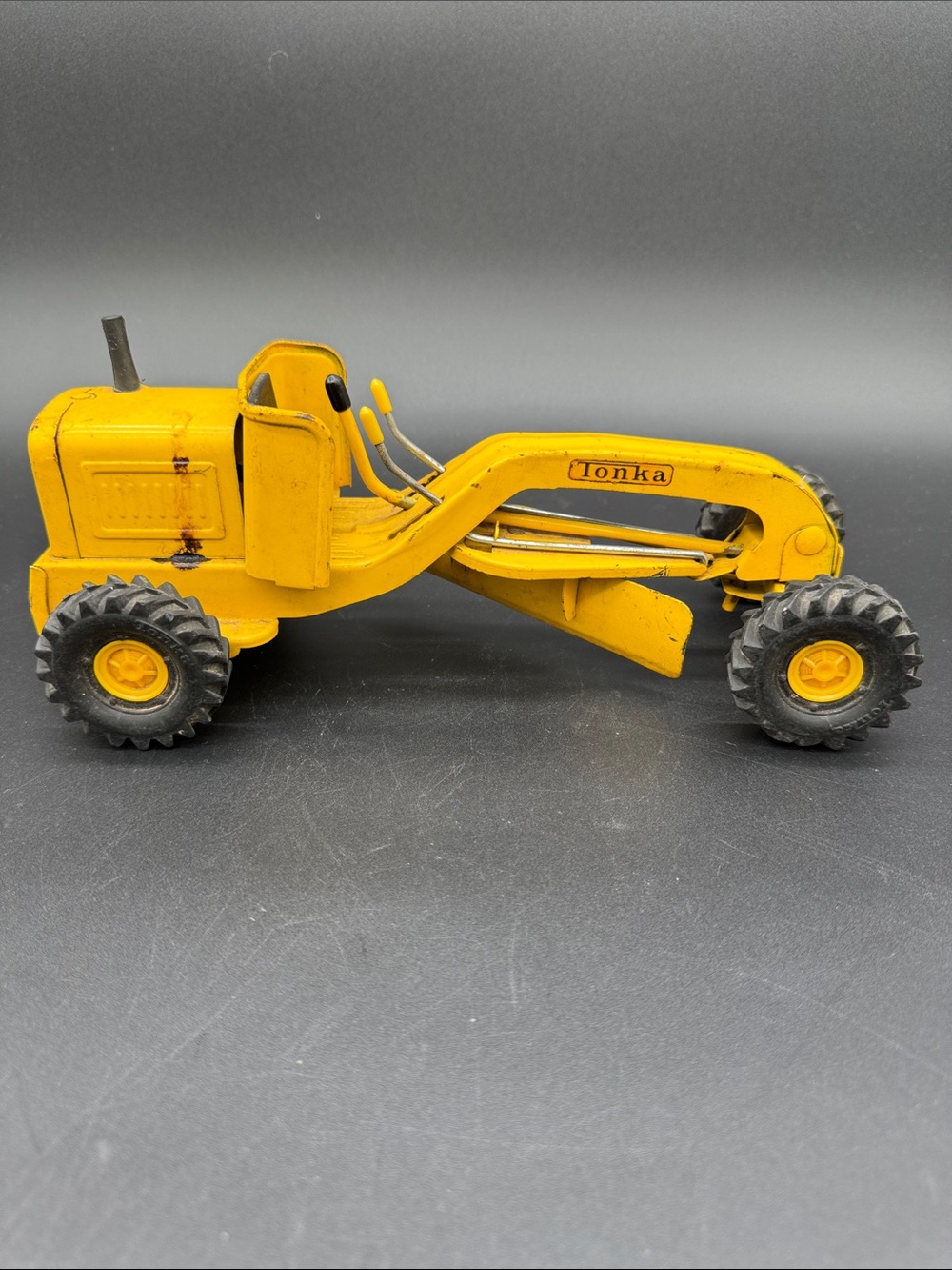 Vintage 1960s Tonka Road Grader Scraper Pressed Steel Construction Toy Truck 11”